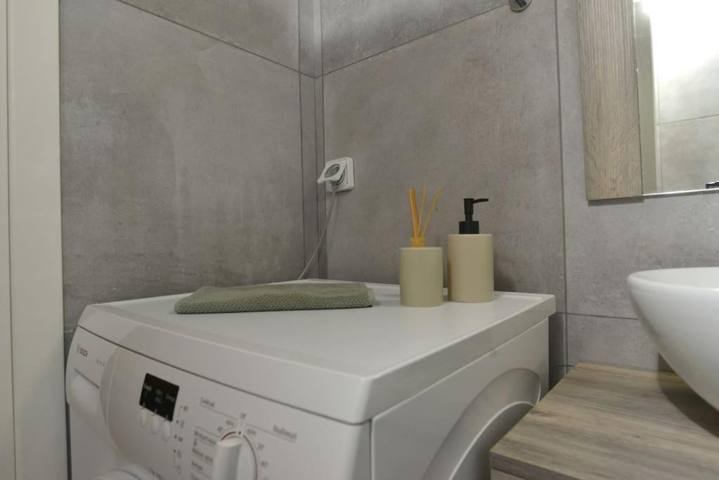 Apartment Youraddress In Ilisia Near The Hilton *